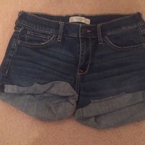 Abercrombie & Fitch shorts. Size 4/W 27